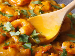 Tous En Cuisine Les Crevettes Au Curry Et Lait De Coco De Cyril Lignac Crevettes Curry Recettes De Cuisine Cuisine
