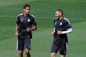 In order to counterbalance sales, the club proceeds to buy alex sandro, khedira, dybala, zaza and mandžukić. Confirmed Lineups Real Madrid Vs Juventus Champions League 2015 Managing Madrid