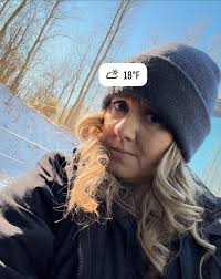 Brrr it's cold outside! 🥶 #coldweather #colddays #coldest #brr  #freezingcold