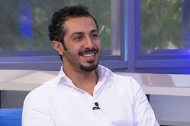 ونشر عبر حسابه على إنستجرام فيديو يعلن من خلاله التحفظ على أمواله، مصحوبًا بتعليق منه وقوله: Ø·Ù„Ø§Ù‚ Ù„Ù„Ø¹Ø²ÙˆØ¨ÙŠØ© Ø¨Ø§Ù„Ø¬Ù…Ù„Ø© Ù‚Ø¨Ù„ Ø±Ù…Ø¶Ø§Ù† Ù…Ø­Ù…Ø¯ Ø§Ù„Ø±Ù…Ø¶Ø§Ù† ÙˆØ­Ù…Ø¯ Ø§Ù„Ø¹Ù…Ø§Ù†ÙŠ ÙˆØ¹Ø¨Ø¯Ø§Ù„Ù„Ù‡ Ø¨Ù‡Ù…Ù† ÙŠØ¹Ù‚Ø¯ÙˆÙ† Ù‚Ø±Ø§Ù†Ù‡Ù… Laha Magazine
