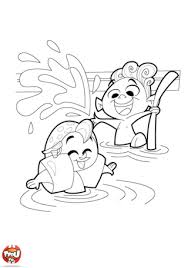 Jeux Dans La Piscine 2 Coloriages Vie Quotidienne Tfou Character Fictional Characters Snoopy