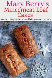 Mary Berry S Mincemeat Loaf Cakes Mary Berry Recipes Baking Christmas Cake Recipes Fruit Cake Recipe Easy