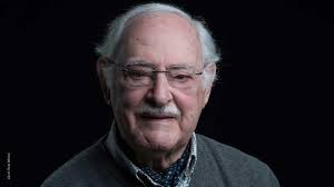 For being a role model to young artists. Aos 90 Anos Ruy De Carvalho Parte Na Viagem Que Mais Desejava Fazer