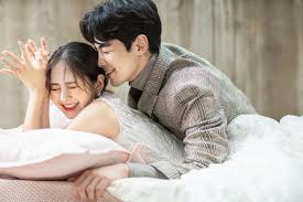 아이웨딩 브랜드 웨딩스튜디오 어반스튜디오 2020 웨딩사진 웨딩드레스 신랑