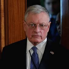 Short list to replace Bolton includes some familiar White House faces