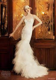 I love wedding gowns in the 1920s style. Yolancris 2011 Revival Vintage Wedding Dress Collection Wedding Inspirasi