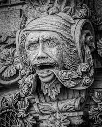 El Rostro De Nuestro Tiempo Detalle En Cantera Palacio Alvarado H Parral Chihuahua Mx Arquitecturaenmuros Lacalesachihuahua In 2020 Greek Statue Statue Art