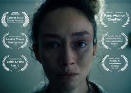 Hoje é dia de prestigiar nossa equipe de direção! Para quem não sabe, a  Assistência da Direção é uma das funções mais importantes de um set de  filmagem. É quem dialoga com