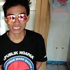 Stream Chan Factory music