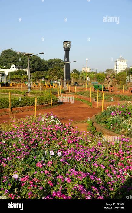 hanging garden malabar hill, mumbai, maharashtra, India, Asia Stock Photo - Alamy