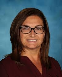 Kim Gott's Instagram, Twitter & Facebook