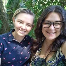 Mate, you're not a chicken.” 😂🐔 Does anyone else have a pet who does  strange things? 📷: Cassie Alexander