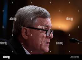 Steven Dillingham, Direttore dell'U.S. Census Bureau, testimonia prima di  Stati Uniti Comitato del Senato sulla sicurezza interna e gli affari  governativi sul Campidoglio di Washington, DC, Stati Uniti sulla luglio 16,  2019,