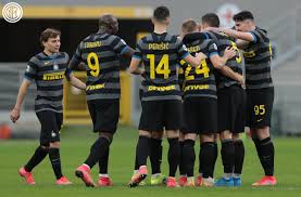 Appearing in front of tens of thousands of his own supporters, inter milan appeared confident from the early minutes. Inter Beat Genoa