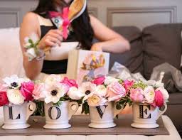 20 Kate Spade Inspired Bridal Shower Ideas For The Chic Bride Bridal Shower Brunch Spring Bridal Shower Kate Spade Bridal Shower
