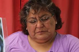 Destrozada de dolor, una mamá pide justicia por su hijo asesinado: “Se  terminó la vida de él y la mía”