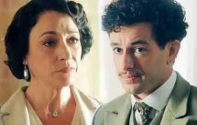 Corazón” cumple 20 años con Isabel Preysler como madrina y un desfile de  famosos