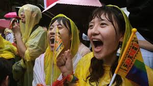 لو عجبك الموضوع اضغط شير لنشر الموضوع مع اصدقائك. Taiwan Gay Marriage Parliament Legalises Same Sex Unions Bbc News
