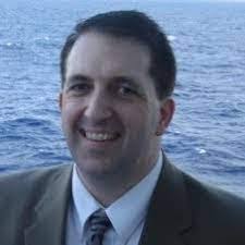 Dennis Elwood's Instagram, Twitter & Facebook