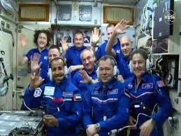 Beliau berbangga dengan misi malaysia ini dan berharap misi angkasa lepas dari dunia islam sendiri akan. Angkasawan Arab Pertama Tiba Di Iss