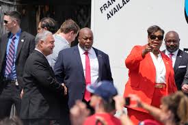 Porn website posts reportedly linked to Robinson deleted after CNN story -  POLITICO