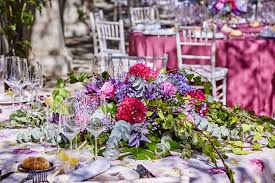 Estos que verás hoy son perfectos para fiestas … Centros De Mesa Para Boda Cigarral Del Angel En Toledo