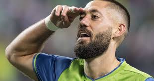 Former Sounders star Clint Dempsey back in the spotlight with 'Kickin' It'  soccer show
