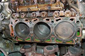 My concern is that the head gasket has developed a leak and water is entering one of the cylinders. Replacing Head Gasket Need Advice Taurus Car Club Of America Ford Taurus Forum