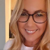 Carrie Pressley's Instagram, Twitter & Facebook