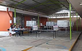 La consulta popular está a cargo del instituto nacional electoral, por lo que, al igual que en comicios anteriores, se habilitó una página para que la población pueda ubicar las casillas o mesas receptoras. Ms89pmh5zmcatm