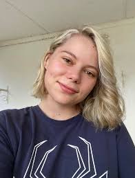 Vist us at the Winkler hotel Market, bring your Family and enjoy the day  with beautiful things to buy, great food, Boba drinks. Use the Hotel  swimming pool to cool off in