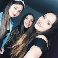 Maria Zarate's Instagram, Twitter & Facebook