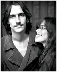 ✓ ON THIS DAY IN 1972 Carly Simon and James Taylor get married… Carly… OR…  James… 🤷‍♂️🎶🎵🎶🥳