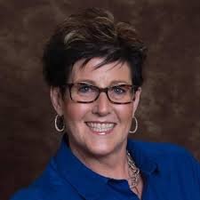 Cindy Hedges,Broker Rhoades Real Estate & Land Auction