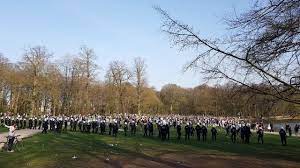 Ter kamerenbos en neerlandés, parque público situado en bruselas. Siltozfm7enbnm