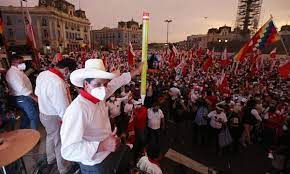 El primer lugar del candidato de extrema izquierda pedro castillo en la primera vuelta de las elecciones presidenciales de perú escenifica el abismo que desde tiempos coloniales divide a la. Pedro Castillo Asi Fue La Campana Del Candidato De Peru Libre Que Surgio Del Campo Y Que Lima No Vio Llegar Elecciones Generales Peru 2021 Resultados Oficiales Onpe