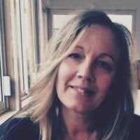 100+ perfiles de «Lintala»