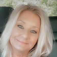 Lorri Long (lorrilong)