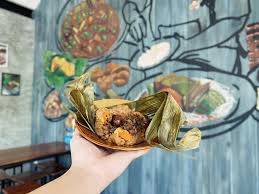 ขนาดจัมโบ้ ให้ได้ลิ้มลองรสชาติ ความอร่อย บะจ่างสูตรภูเก็ตดั้งเดิมแท้ๆ เสิร์ฟพร้อมน้ำจิ้มรสเด็ด 1 ถุงบรรจุ 5 ลูก ในราคาลูกละ 45 บาท บะจ่างเป็น. à¸£ à¸šà¸š à¸à¸ˆ à¸²à¸‡à¸ª à¸à¸Š à¸™à¹„ à¸‚à¸™à¸¡à¸ˆ à¸™à¸ˆ à¸¥ à¸§ à¸š à¸°à¸ˆ à¸²à¸‡à¸  à¹€à¸ à¸• à¸ªà¸²à¸‚à¸²à¸–à¸¥à¸²à¸‡ Facebook