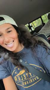 Lauren Guglielmo's Instagram, Twitter & Facebook