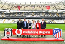 Beşiktaş'ın kaptanından kadın futboluna destek çağrısı. Besiktas Ve Atletico Madrid Kadin Futbol Takimlari Dunya Kadinlar Gunu Nde Vodafone Kupasi Icin Sahaya Cikiyor Teketek Haber