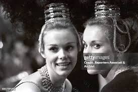 574 Alice Kessler Twins Stock Photos, High-Res Pictures, and Images