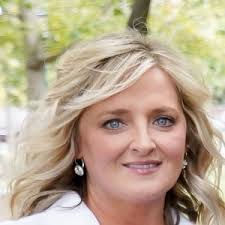 5318 Whispering Oak Blvd, Hilliard, OH 43026