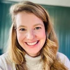 Kathryn Downs's Instagram, Twitter & Facebook