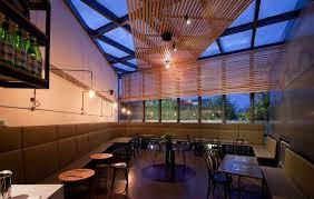 grosvenor hotel restaurant and bar by red design group melbourne store design ceiling design and the conti bistro design bistro furniture hotel restaurant