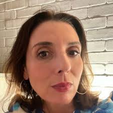 Lulu Garcia-Navarro :: Grabien