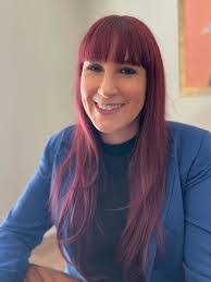 Melissa Daub's Instagram, Twitter & Facebook