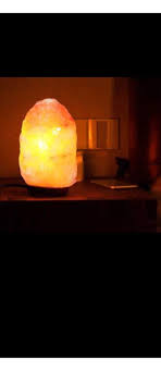 If my cat licks it occasionally do you think she'll be poisoned? Himalayan Salt Lamp In Tn37 Hastings For 12 50 For Sale Shpock