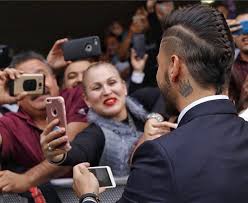 (official do video) corazon nego maluma borel. Maluma Peinado Corazon Ideas De Peinado