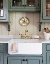 Moderne conviviale, grand confort, authentique, rationnelle, épurée ou astucieuse : 18 Facons De Reussir Le Style Maison De Ferme Dans La Cuisine Maison Et Demeure